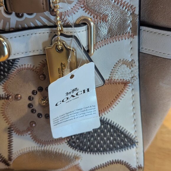 NWT Coach Swagger Medium Satchel with Patchwork Tea Rose Floral Applique Beige - Picture 3 of 9